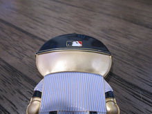 Load image into Gallery viewer, 8615926
