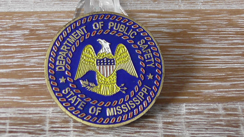 7106810