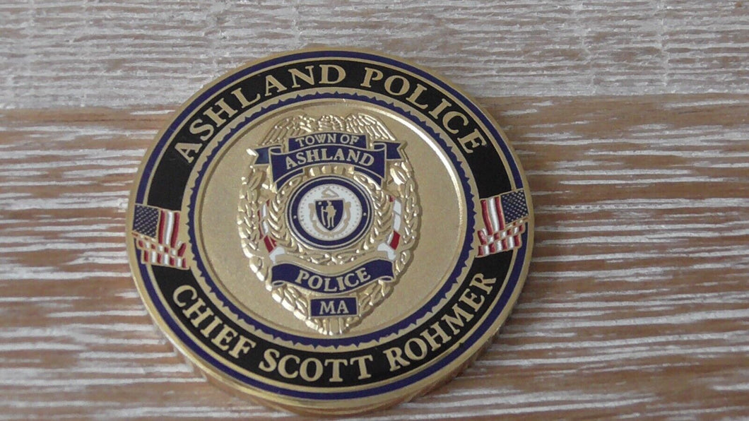 5608005